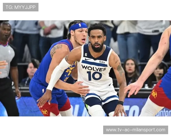 阿卡完美追身球封杀对手